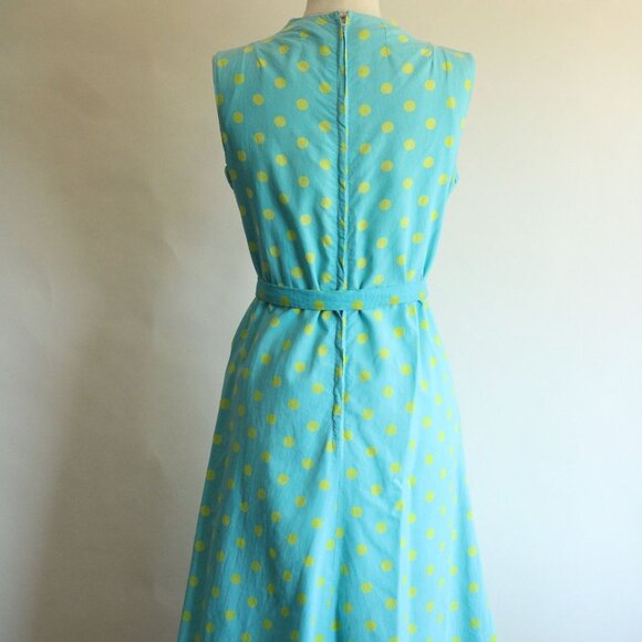 Vintage 1960s Dress with Belt, Blue with Yellow Polka Dots, Summer - Picture 9 of 10